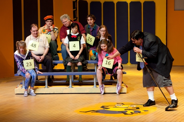 Devon Meddock (Olive), audience speller, Jude McCormick (Chip), audience speller, Tim Photo