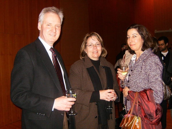 Steve Peterson, Betsy Peterson and Lisa Shives Photo