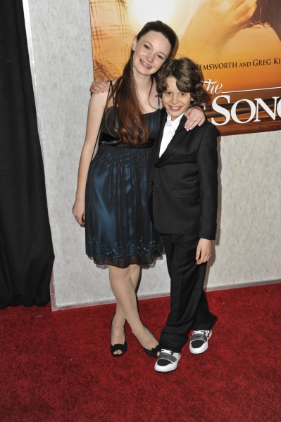 Photo Coverage: 'The Last Song' Premieres in Hollywood Image