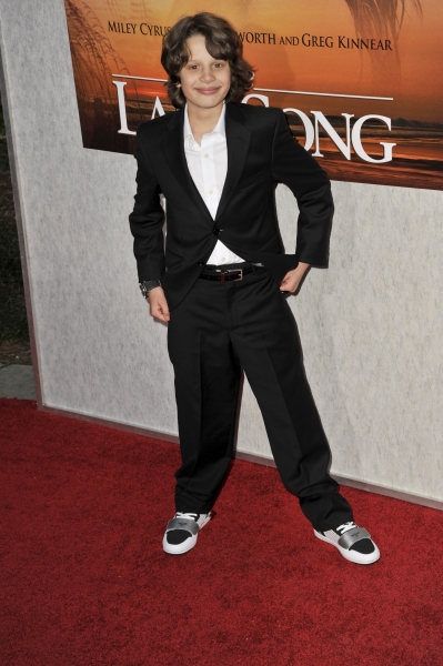 Photo Coverage: 'The Last Song' Premieres in Hollywood Image
