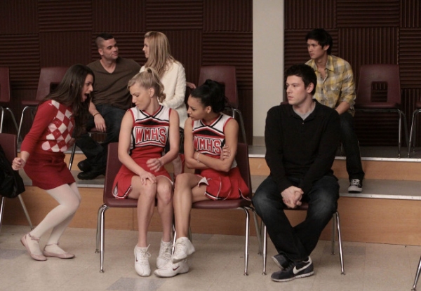 Photo Coverage: First Photos from GLEE's Spring Premiere 'Hell-O' Image