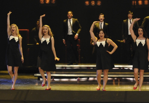 Photo Coverage: First Photos from GLEE's Spring Premiere 'Hell-O' Image