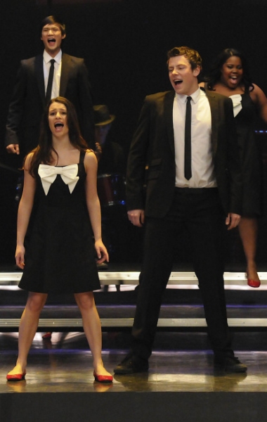 Photo Coverage: First Photos from GLEE's Spring Premiere 'Hell-O' Image