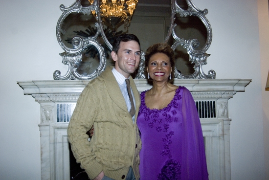 Photo Coverage: Leslie Uggams Opens at the Cafe Carlyle Image
