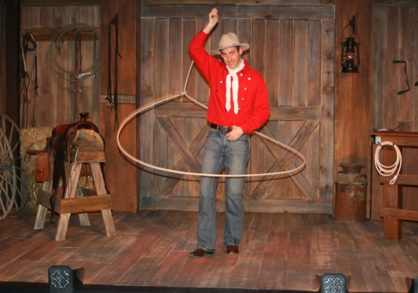 Photo Flash: First Folio Theater Presents WILL ROGERS: AN AMERICAN ORIGINAL Image