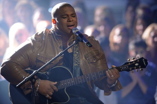 Photo Flash: Usher, Diddy, will.i.am & More On AMERICAN IDOL! Image