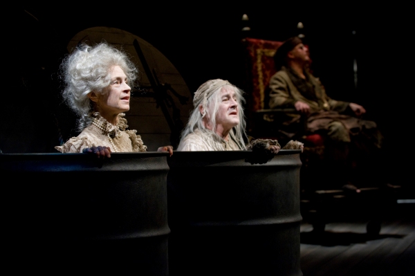 Photo Flash: Steppenwolf Theatre Presents ENDGAME 4/1-6/6 Image