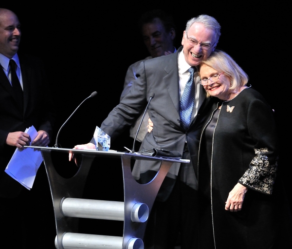 La Jolla Playhouse Artistic Director Christopher Ashley presenting to Honorees Joan a Photo