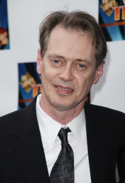 Photo Coverage: LEND ME A TENOR Red Carpet Part 1 Image