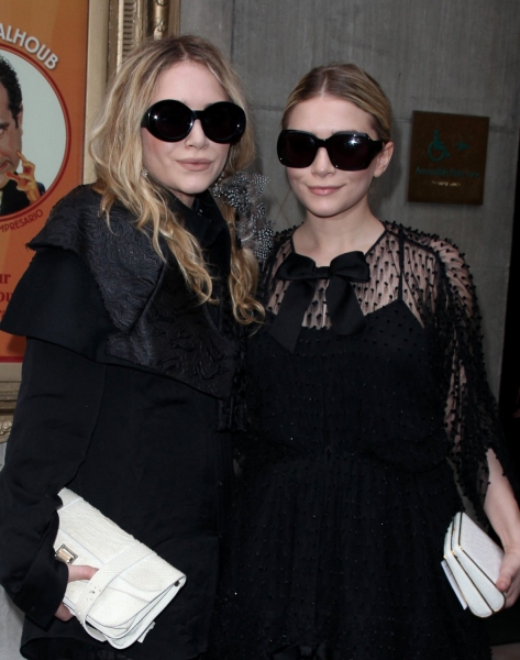 Mary Kate Olsen & Ashley Olsen Photo