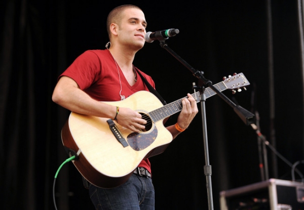Photo Flash: GLEE Cast Performs At White House Easter Egg Roll 2010 Image