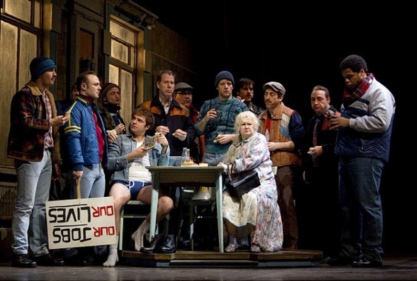 Photo Flash: BILLY ELLIOT in Chicago Image