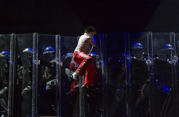 Photo Flash: BILLY ELLIOT in Chicago Image