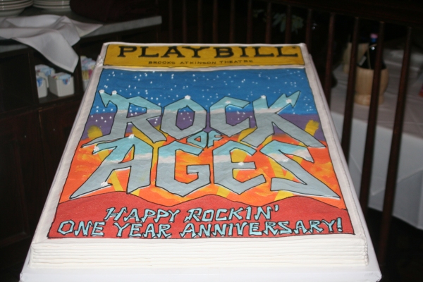 Photo Coverage: Stars Celebrate ROCK OF AGES Anniversary & Constantine Maroulis Portrait at Tony di Napoli's! Image