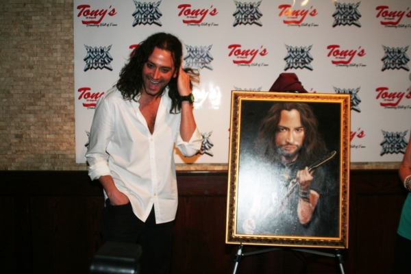 Photo Coverage: Stars Celebrate ROCK OF AGES Anniversary & Constantine Maroulis Portrait at Tony di Napoli's!  Image