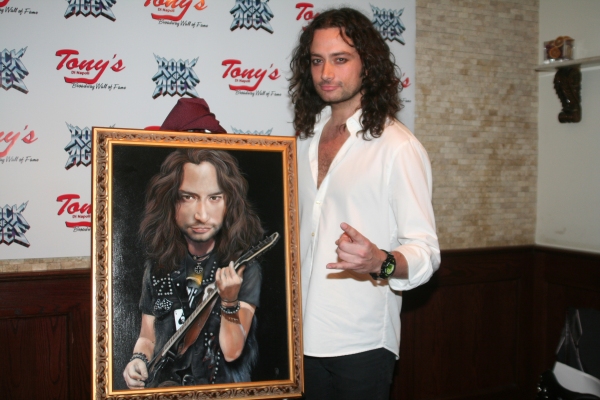 Photo Coverage: Stars Celebrate ROCK OF AGES Anniversary & Constantine Maroulis Portrait at Tony di Napoli's! Image