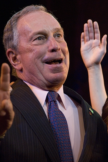 Photo Coverage: Mayor Bloomberg Takes in HAIR Image