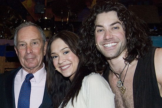 Photo Coverage: Mayor Bloomberg Takes in HAIR Image