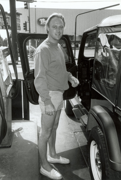 Photo Coverage: Remembering Christopher Cazenove (1943 - 2010) Image