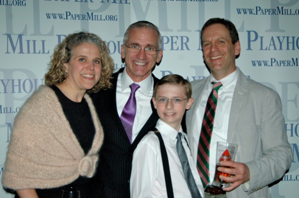 Photo Coverage: Paper Mill Playhouse Opens SMOKEY JOE'S CAFE Image