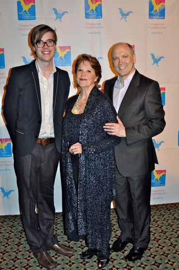 Photo Coverage: Stars Come out for 'Cabaret For Medicine' Image