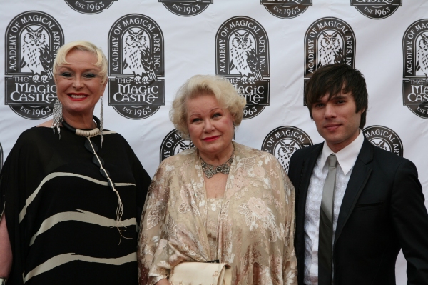 Photo Flash: Avalon Hollywood Theatre Hand Out Their Highest Honors Image