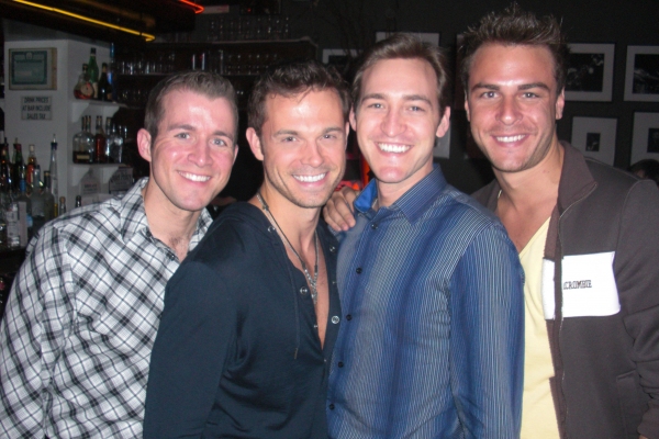 Photo Flash: Scott Alan Comes to Birdland 