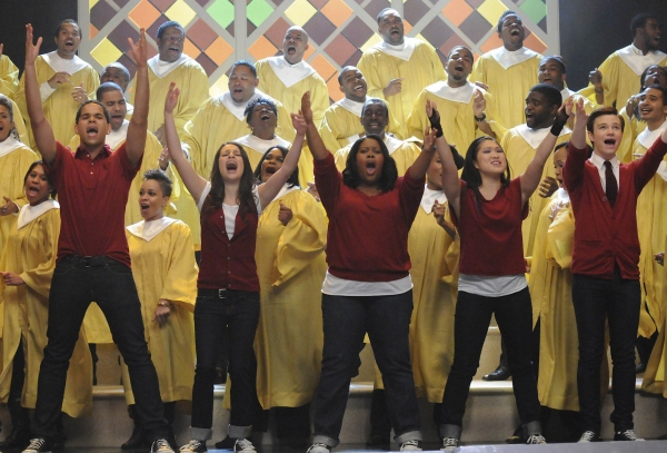 Photos: New Images from GLEE's Madonna Episode Image