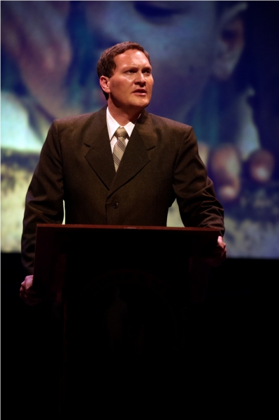 Photo Flash: MISS SAIGON Wellington, New Zealand Running ‘til 4/24 Image