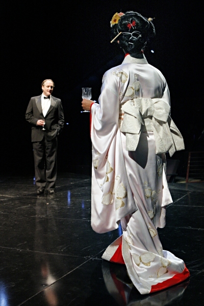 Photo Flash: Guthrie Presents M. BUTTERFLY Image