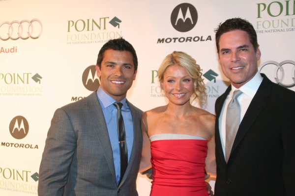 Mark Consuelos, Kelly Ripa and Jorge Valencia Photo