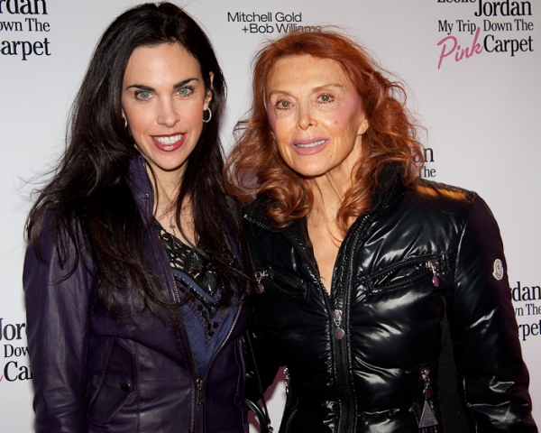 Photo Coverage: Leslie Jordan's MY TRIP DOWN THE PINK CARPET Arrivals@ 