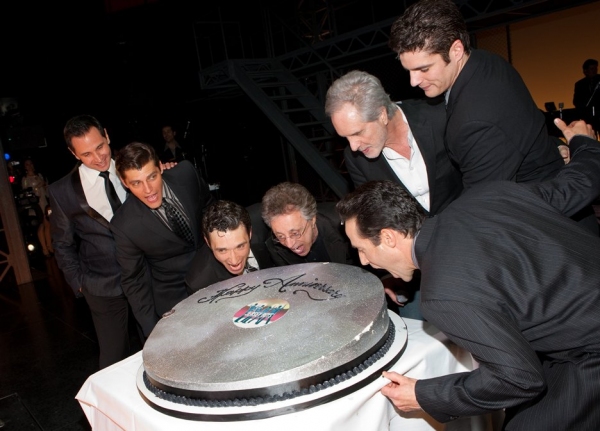 Photo Coverage: Jersey Boys Celebrate 2nd Anniversary in Vegas Image