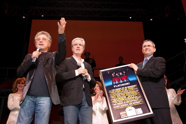 Photo Coverage: Jersey Boys Celebrate 2nd Anniversary in Vegas Image