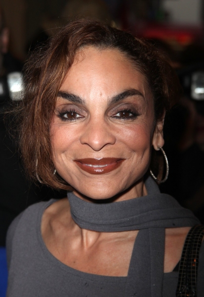 Photo Coverage: FENCES Opening Night Theatre Arrivals Image