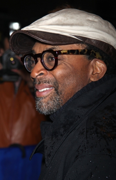 Photo Coverage: FENCES Opening Night Theatre Arrivals Image