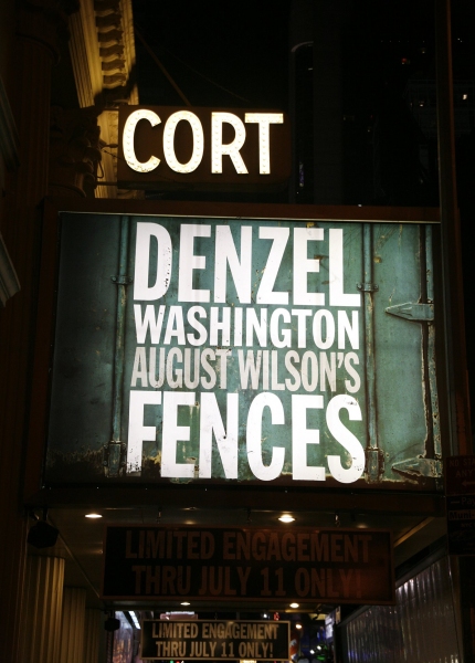 Photo Coverage: FENCES Opening Night Theatre Arrivals Image