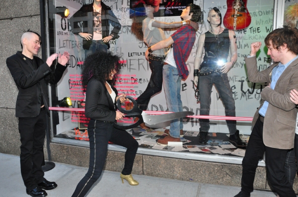 Photos: AMERICAN IDIOT Unveils IDIOT-Themed Windows at Bloomies Image