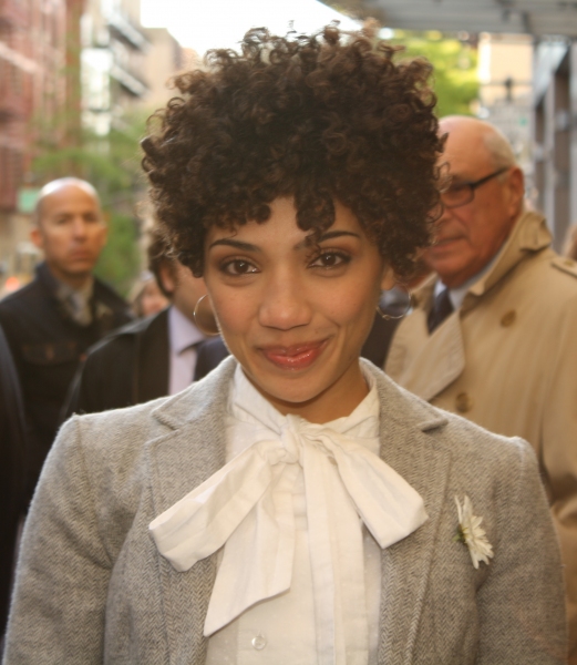 Photo Coverage: COLLECTED STORIES Opening Night Arrivals! Image