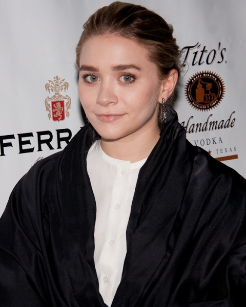 Photo Coverage: 2010 Lucille Lortel Awards Arrivals Image