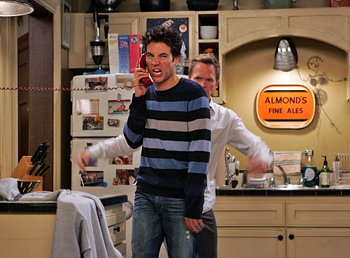 Photo Flash: HOW I MET YOUR MOTHER 'Twin Beds' 5/3 Image