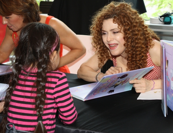 Photo Coverage: Bernadette Peters' 'Stella Is A Star' Book Signing Image