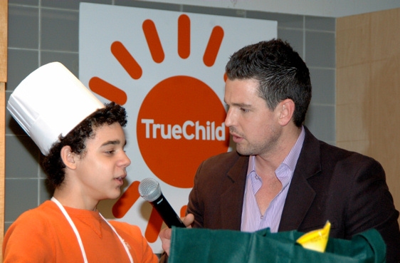 Photo Coverage: Kulish, Alvarez, & Kowalik Reunite for BILLY ELLIOT Celebrity Cook-Off Image