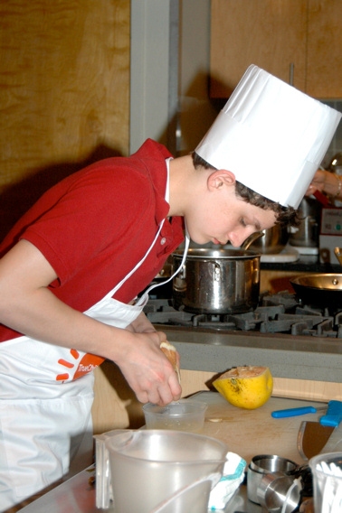 Photo Coverage: Kulish, Alvarez, & Kowalik Reunite for BILLY ELLIOT Celebrity Cook-Off Image