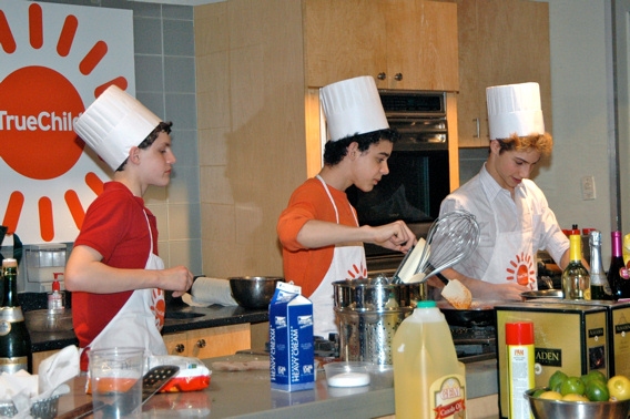 Photo Coverage: Kulish, Alvarez, & Kowalik Reunite for BILLY ELLIOT Celebrity Cook-Off Image