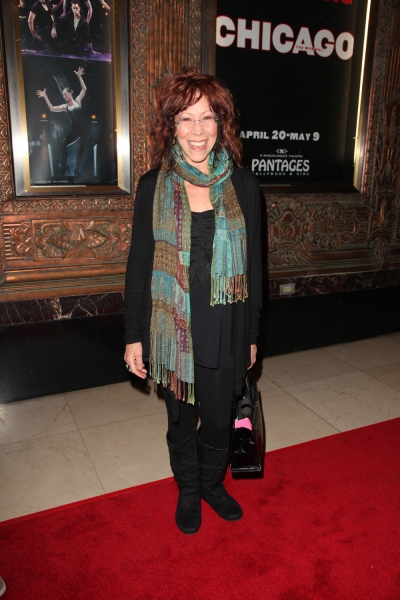 Photo Flash: Hollywood Elite Hit The Red Carpet For CHICAGO at Pantages Theatre 