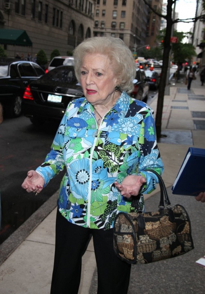 Photo Coverage: Betty White Around Town! 