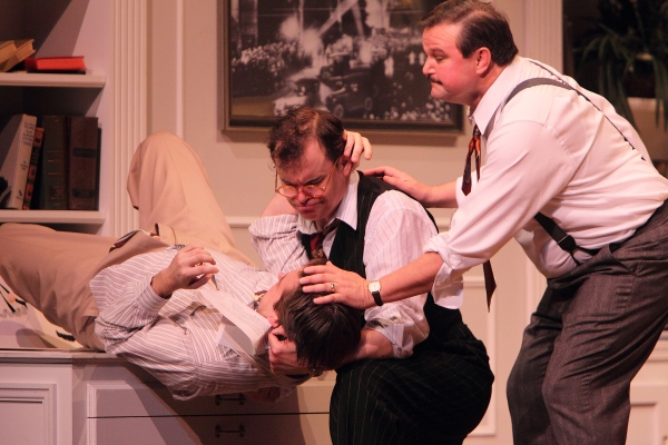 Photo Flash: MOONLIGHT AND MAGNOLIAS At The Victoria Theatre 