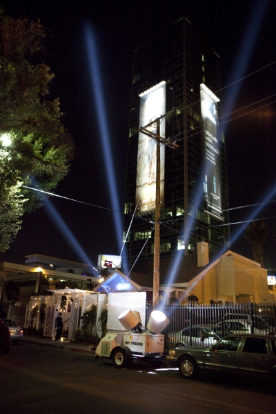 Photo Flash: Los Angeles Theatrical Community Welcomes An Old Friend Image