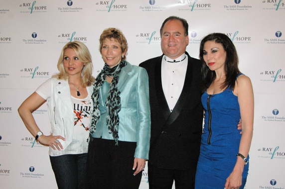 Photo Coverage: A Ray of Hope Benefit Image